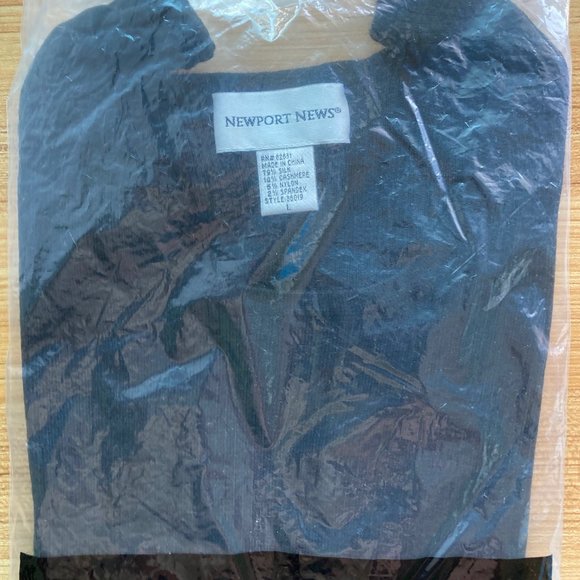 SILK-CASHMERE BLACK RIBBED TANK TOP woman's L NWT - Picture 1 of 5